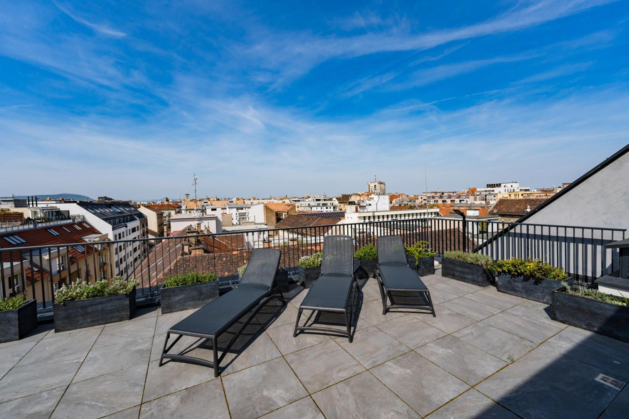 Brand New Modern Apartment-2 Rooms-Balcony-Garage Budapest Esterno foto