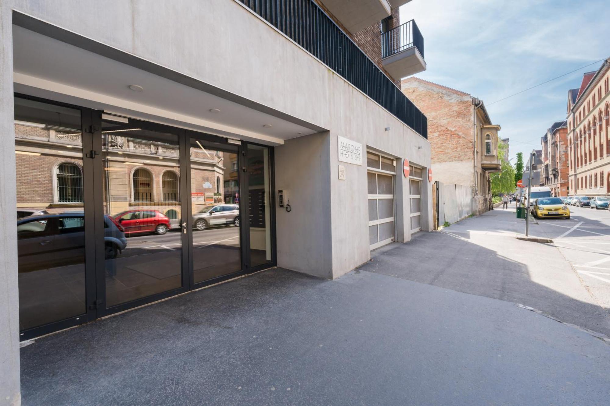 Brand New Modern Apartment-2 Rooms-Balcony-Garage Budapest Esterno foto